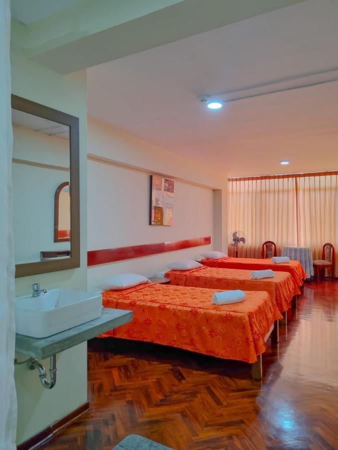 Hostal Solari Τρουχίλο Εξωτερικό φωτογραφία