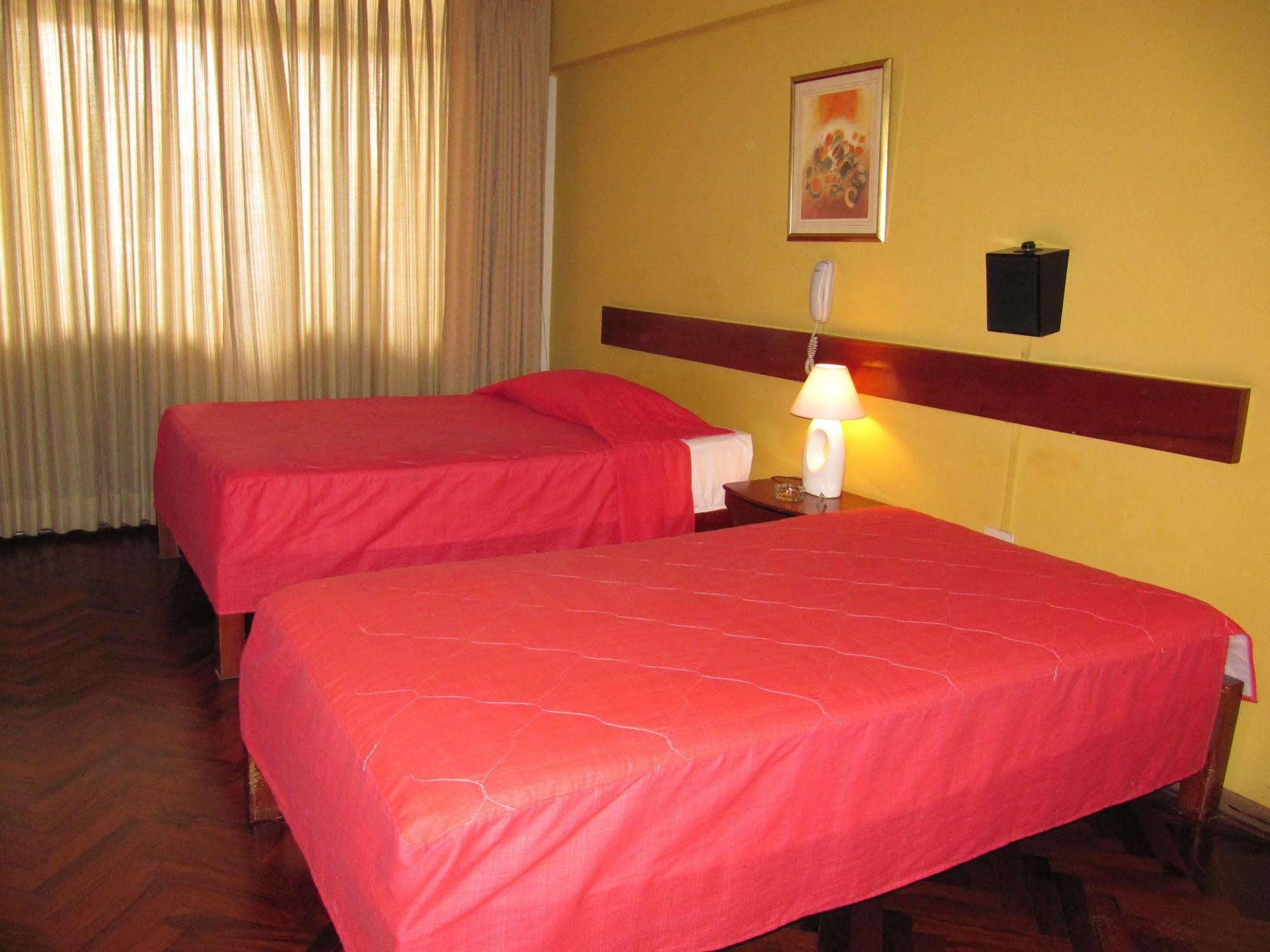 Hostal Solari Τρουχίλο Εξωτερικό φωτογραφία