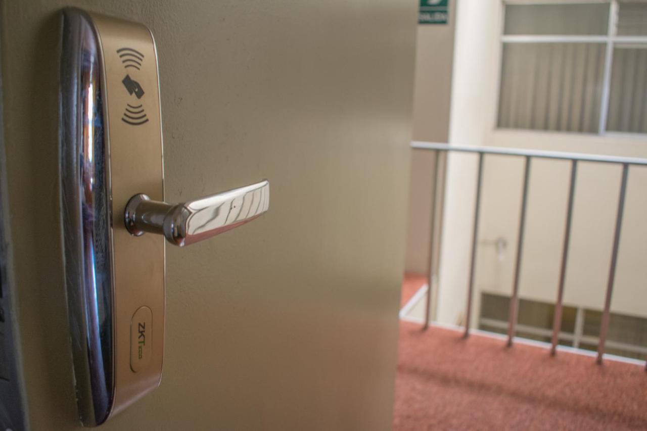 Hostal Solari Τρουχίλο Εξωτερικό φωτογραφία